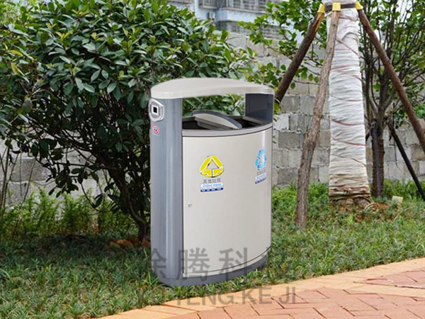 垃圾桶生產(chǎn)廠(chǎng)家.jpg